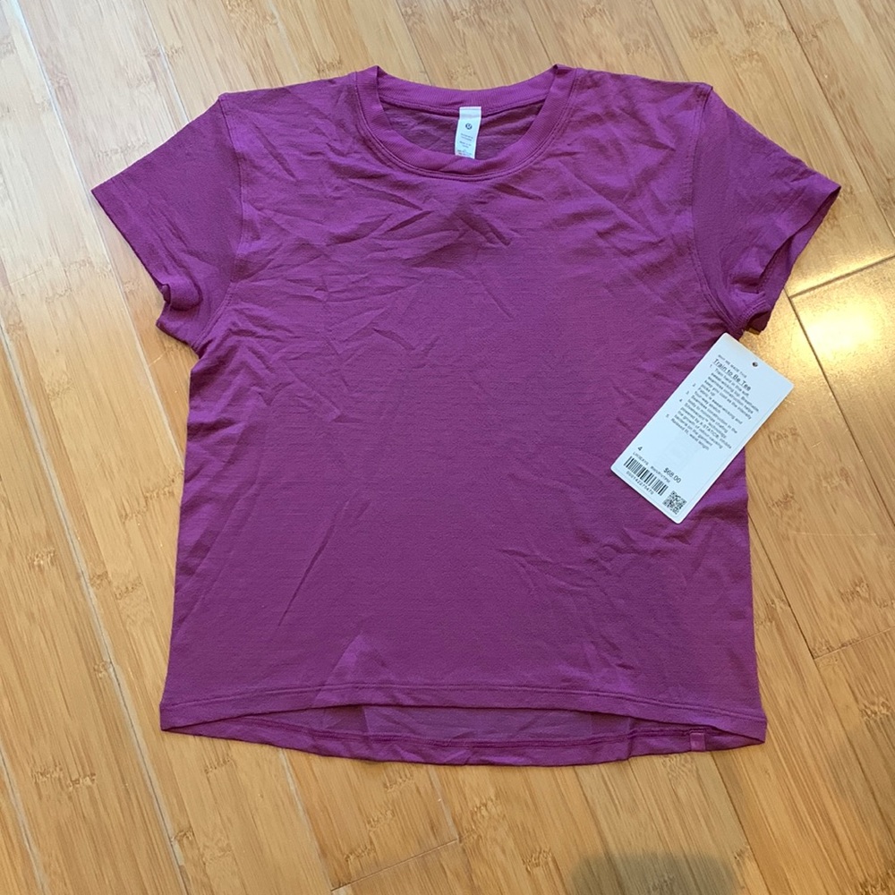 Train to be short sleeve